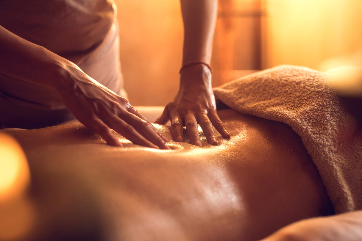Massage fertilité préconception à Annecy avec Sabine Collot